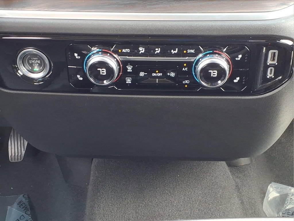 Used 2024 GMC Sierra 1500 SLT image 21