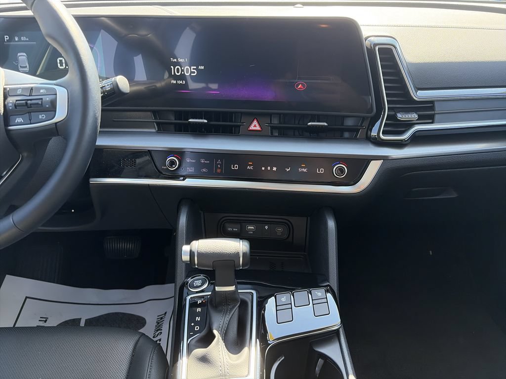 Used 2024 Kia Sportage EX FWD image 16
