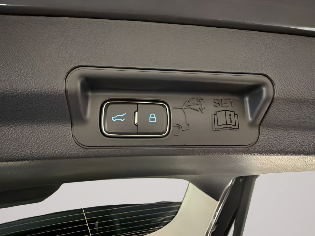 New 2026 Ford Explorer Active AWD/4WD image 34