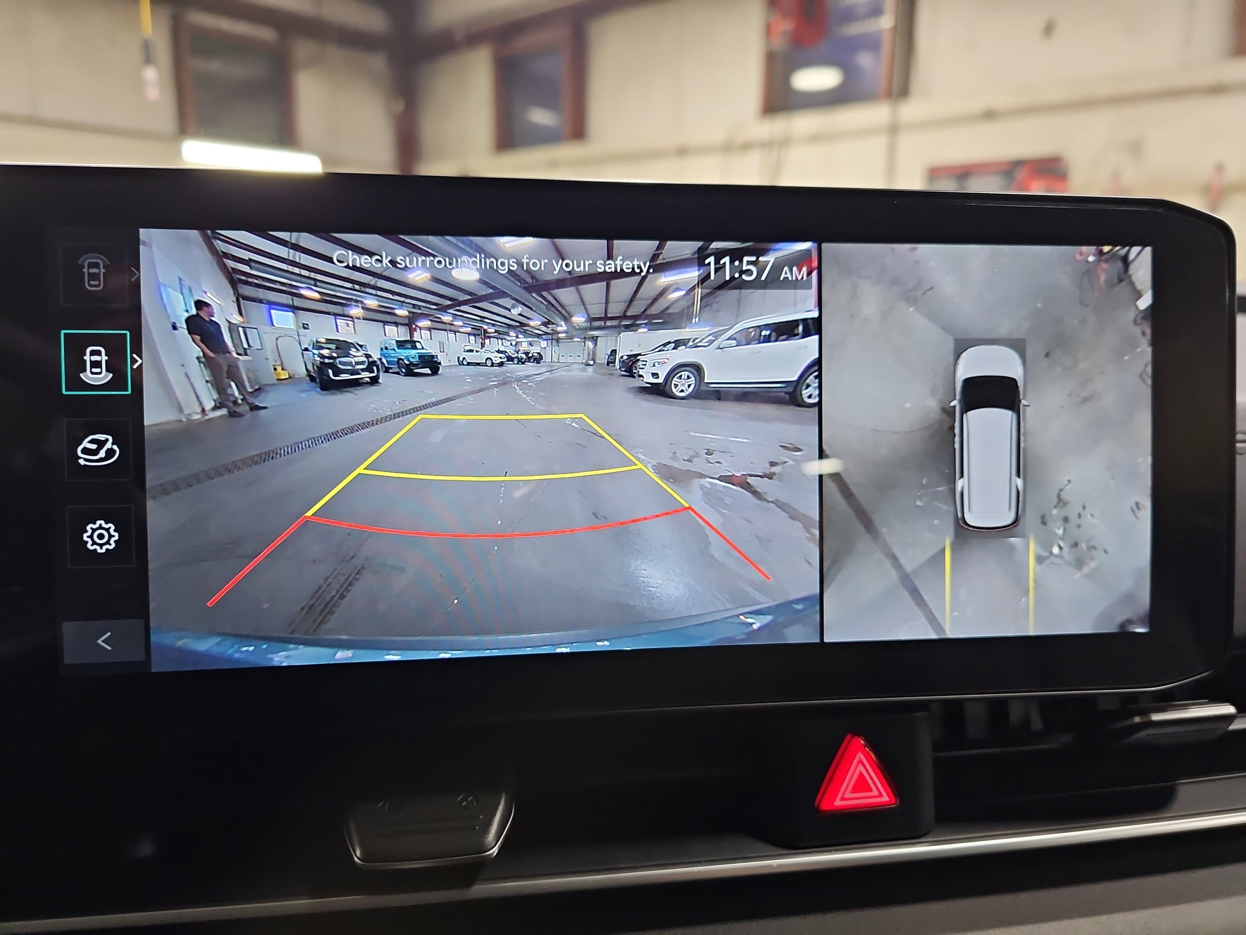 Used 2025 Kia Carnival SX image 26