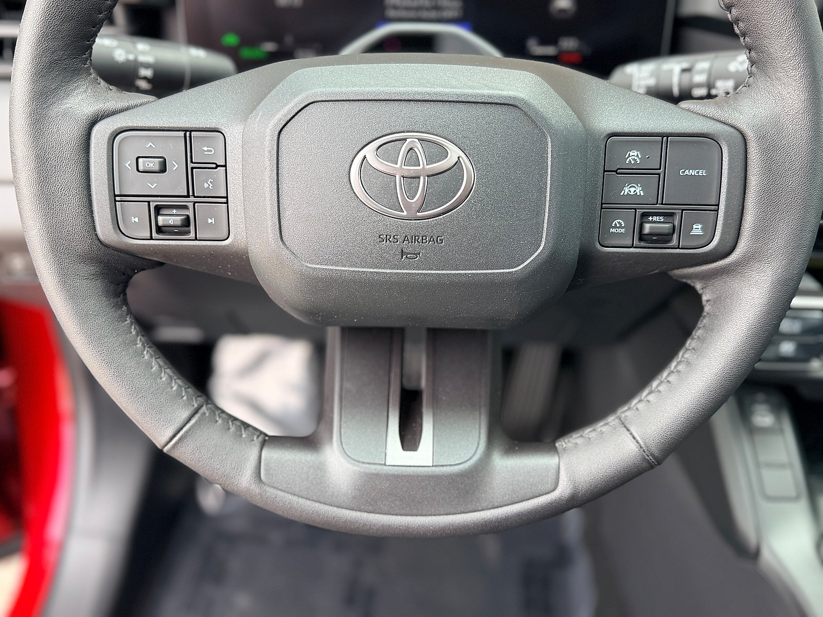 Used 2026 Toyota RAV4 XLE Premium w/ Panoramic Sun Roof Package AWD/4WD image 20