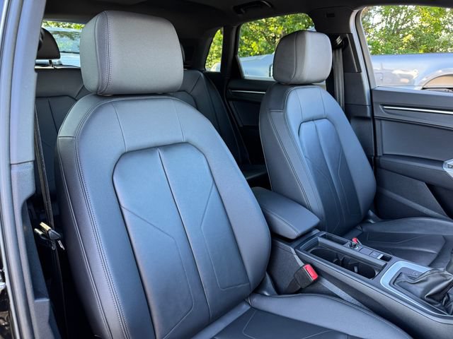 Used 2025 Audi Q3 2.0T Premium AWD/4WD image 19