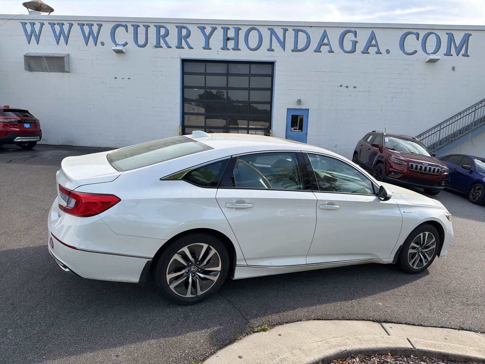 Used 2019 Honda Accord Touring image 12