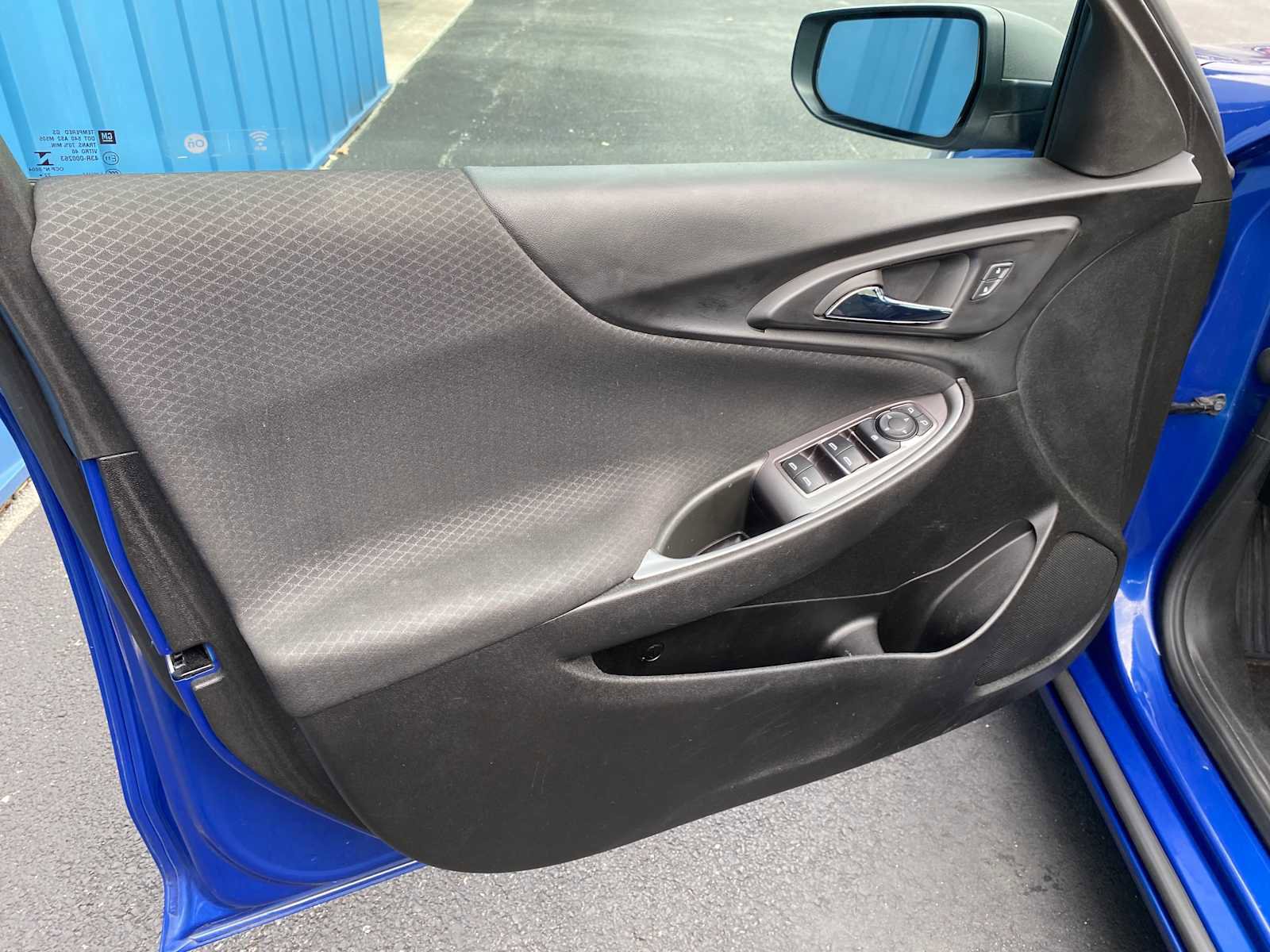 Used 2023 Chevrolet Malibu LS FWD image 30