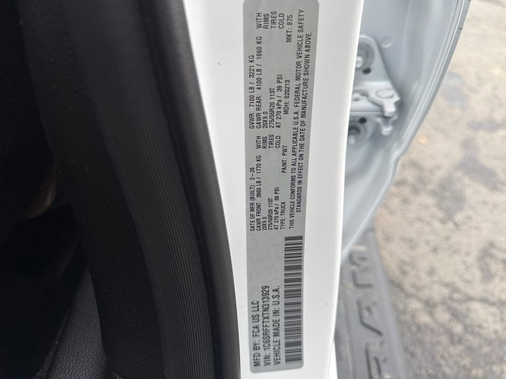 New 2026 RAM 1500 4x4 Crew Cab image 24