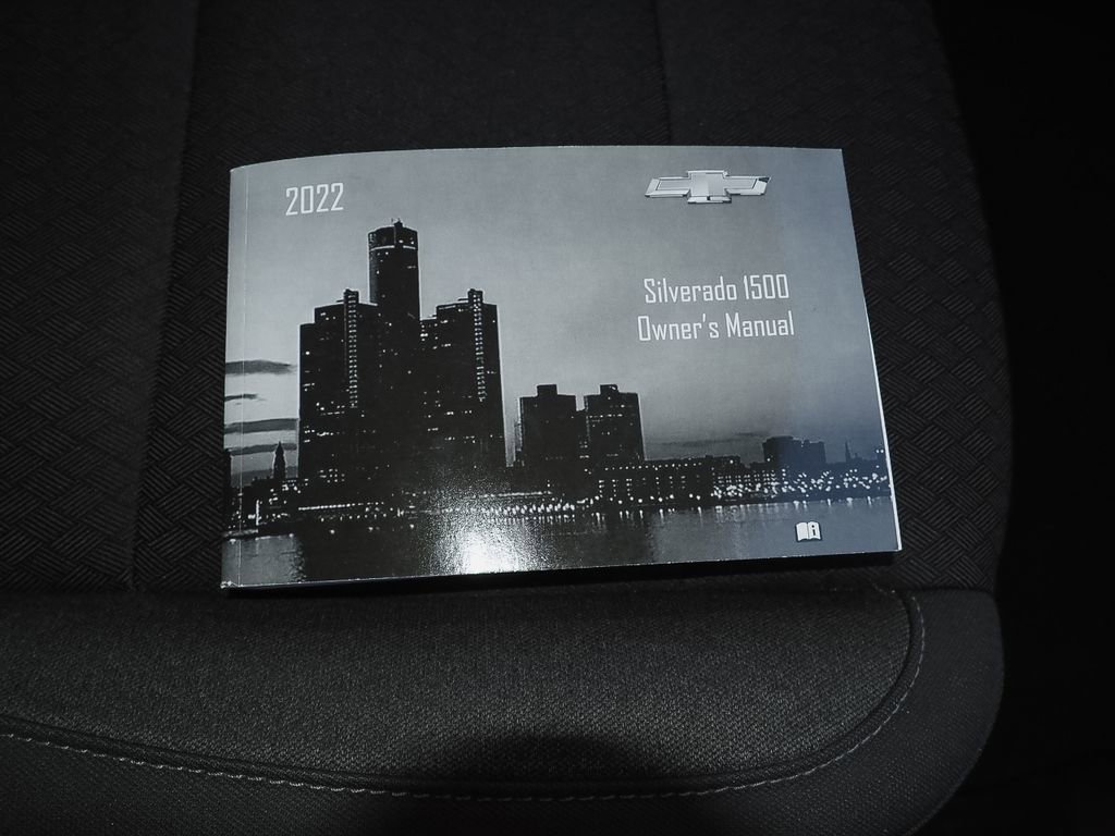 Certified 2022 Chevrolet Silverado 1500 RST image 39