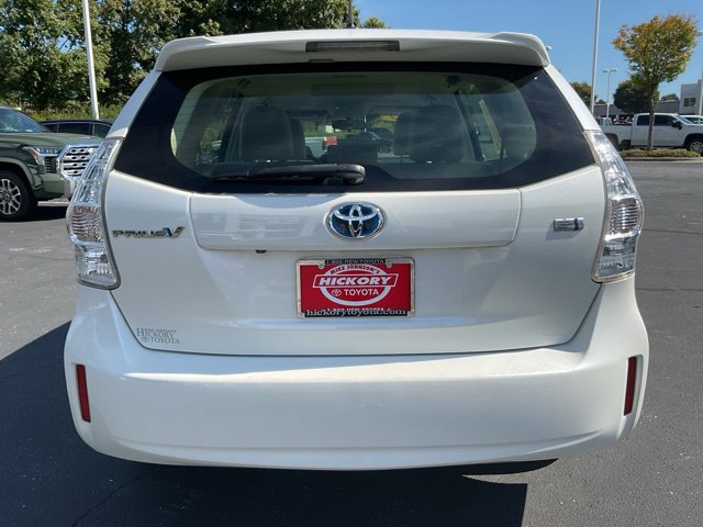 Used 2012 Toyota Prius V Three FWD image 9