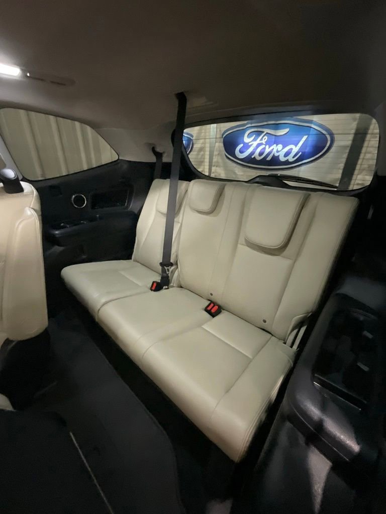 Used 2024 Subaru Ascent Limited w/ Technology Package AWD/4WD image 12