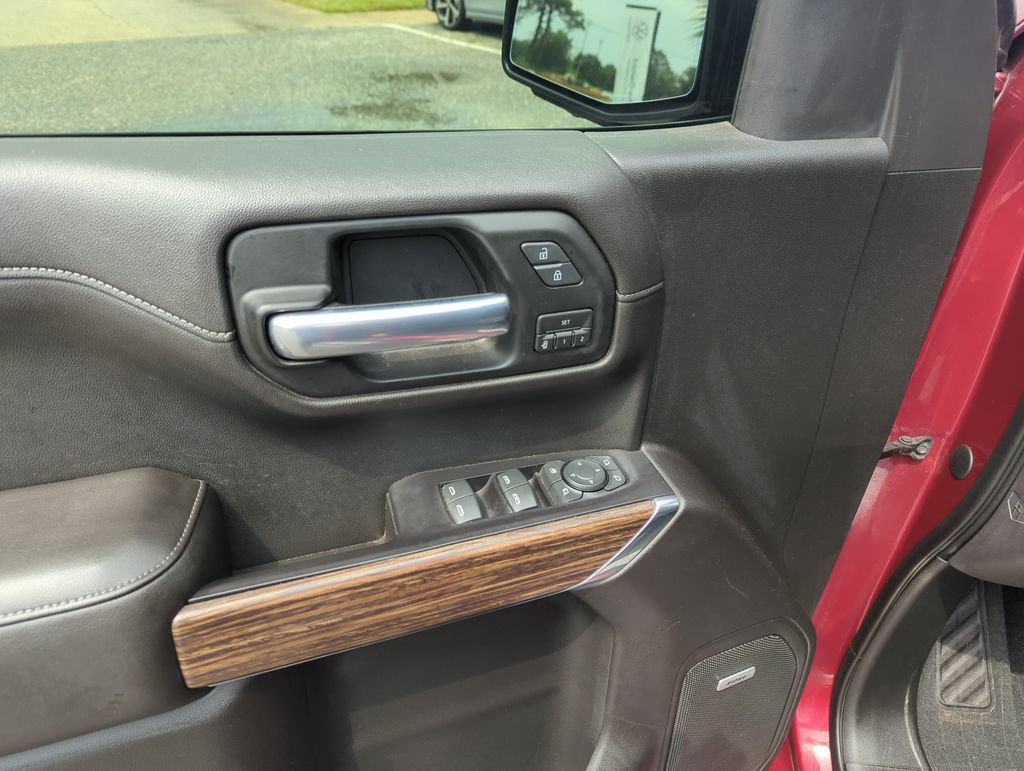 Used 2019 Chevrolet Silverado 1500 High Country w/ Technology Package RWD image 19