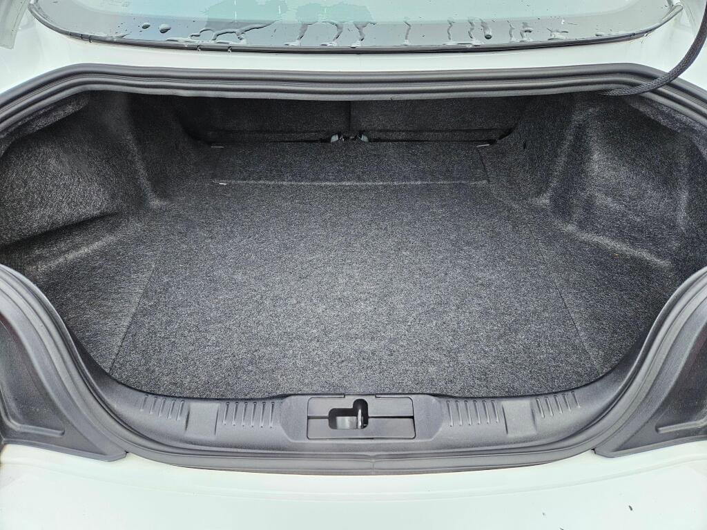 Used 2017 Ford Mustang Premium w/ Ecoboost Performance Package image 10