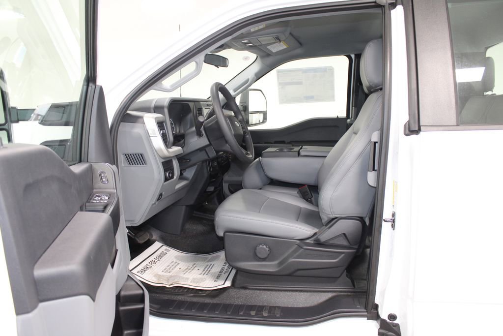 New 2026 Ford F250 XL image 20
