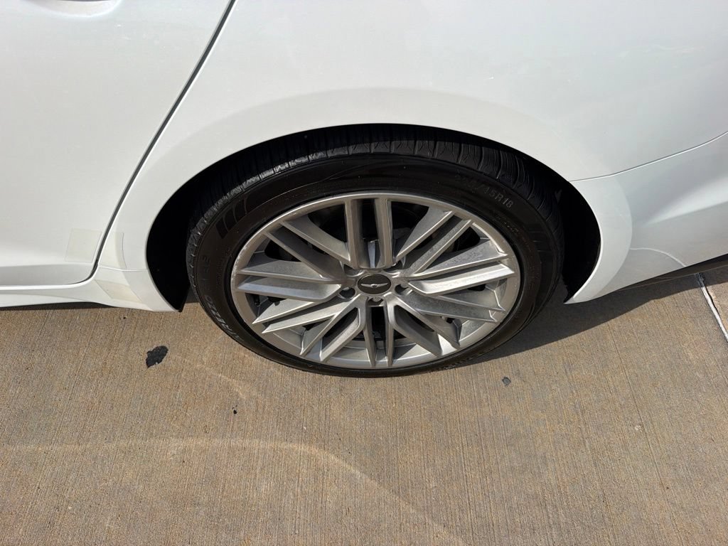 Used 2021 Genesis G70 2.0T RWD image 9