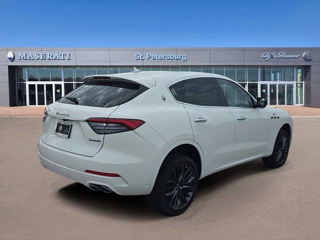 New 2024 Maserati Levante GT Ultima AWD/4WD image 4