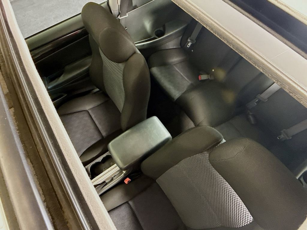 Used 2004 Toyota Solara SE Sport image 20