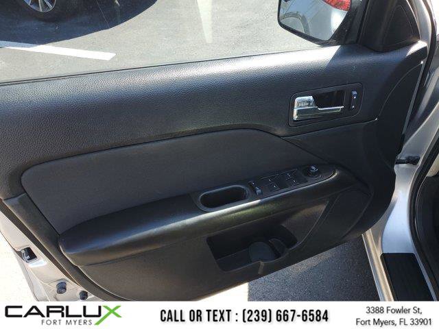 Used 2012 Ford Fusion SE image 21