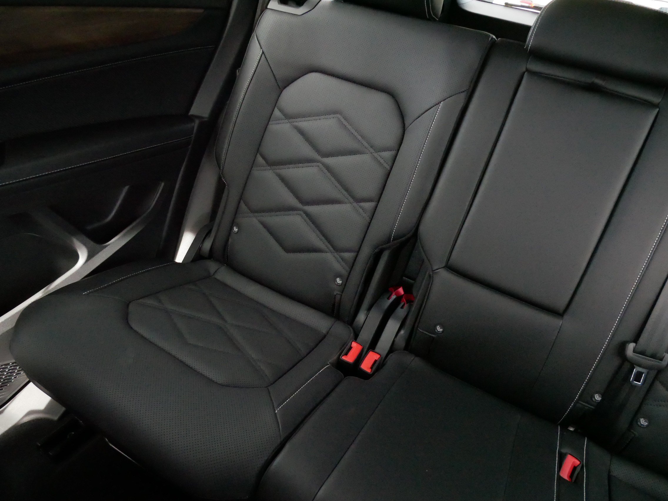 Certified 2026 Volkswagen Atlas SE AWD/4WD image 12