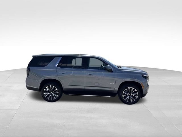 New 2026 Chevrolet Tahoe High Country w/ Sun And Tow Package AWD/4WD image 4