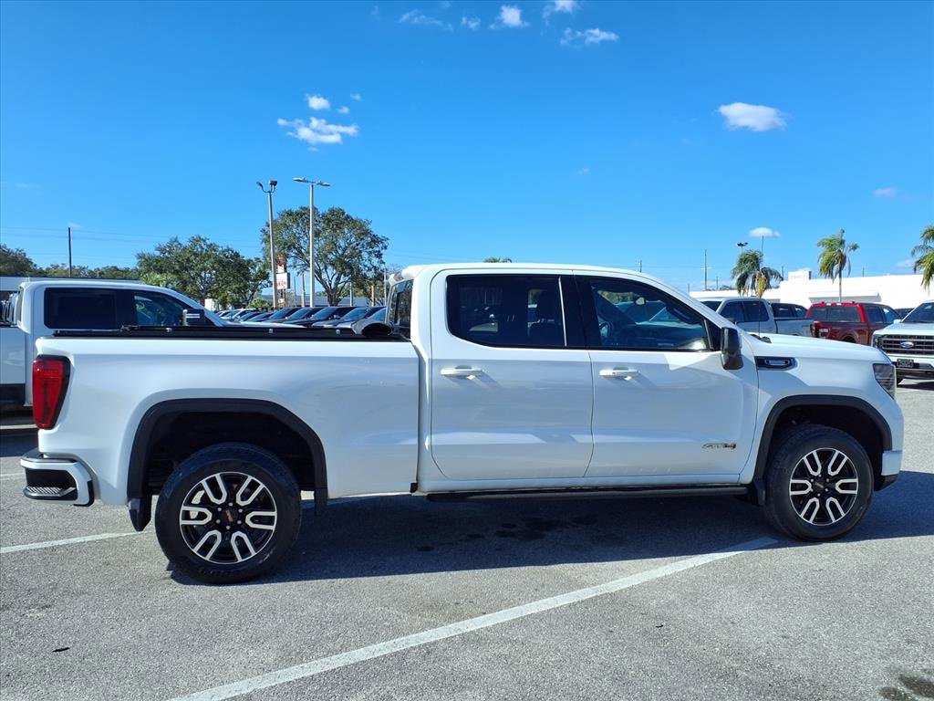 Used 2022 GMC Sierra 1500 AT4 w/ Sierra Safety Plus Package image 8