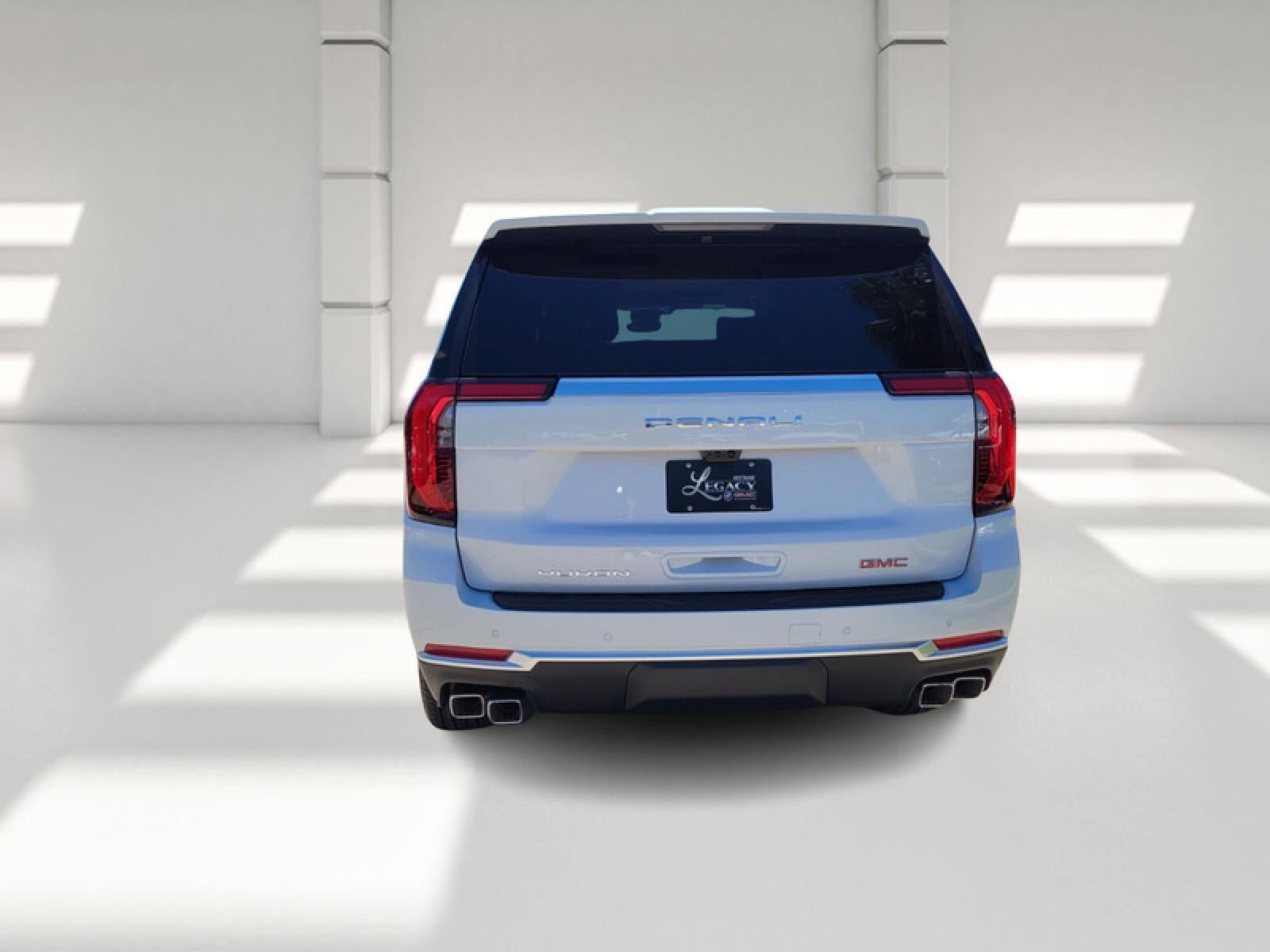New 2026 GMC Yukon Denali w/ Denali Reserve Package RWD image 6