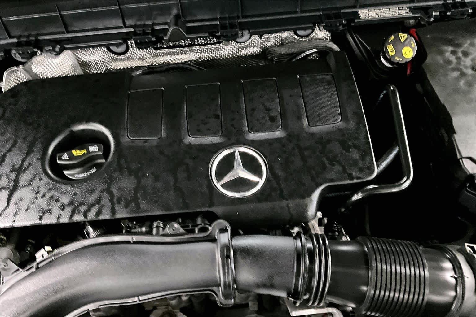 Certified 2023 Mercedes-Benz GLB 250 4MATIC image 31