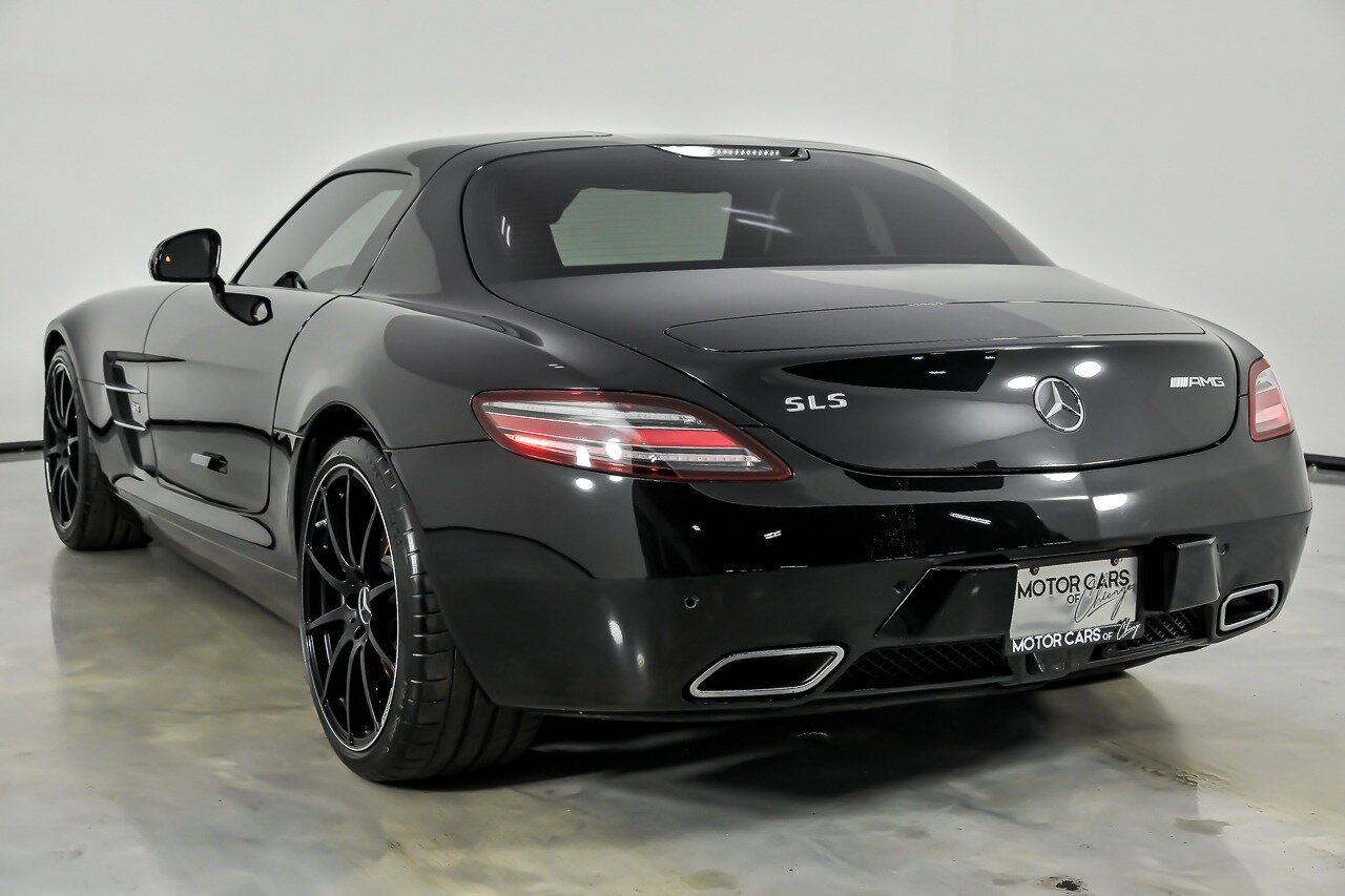 Used 2012 Mercedes-Benz SLS AMG Coupe image 11