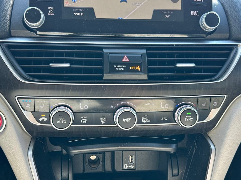 Used 2018 Honda Accord Touring image 24