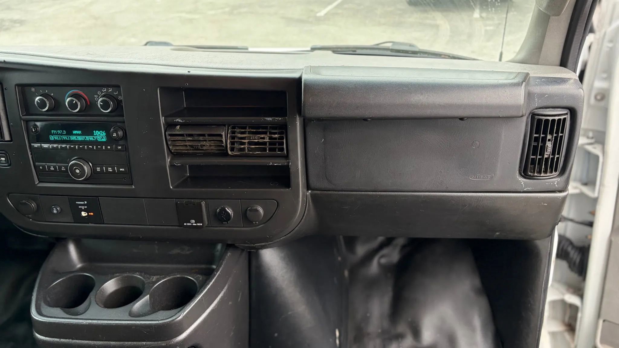 Used 2017 GMC Savana 2500 image 14