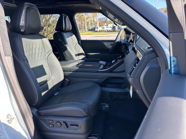 New 2026 INFINITI QX80 Autograph w/ Premium Cargo Package image 22