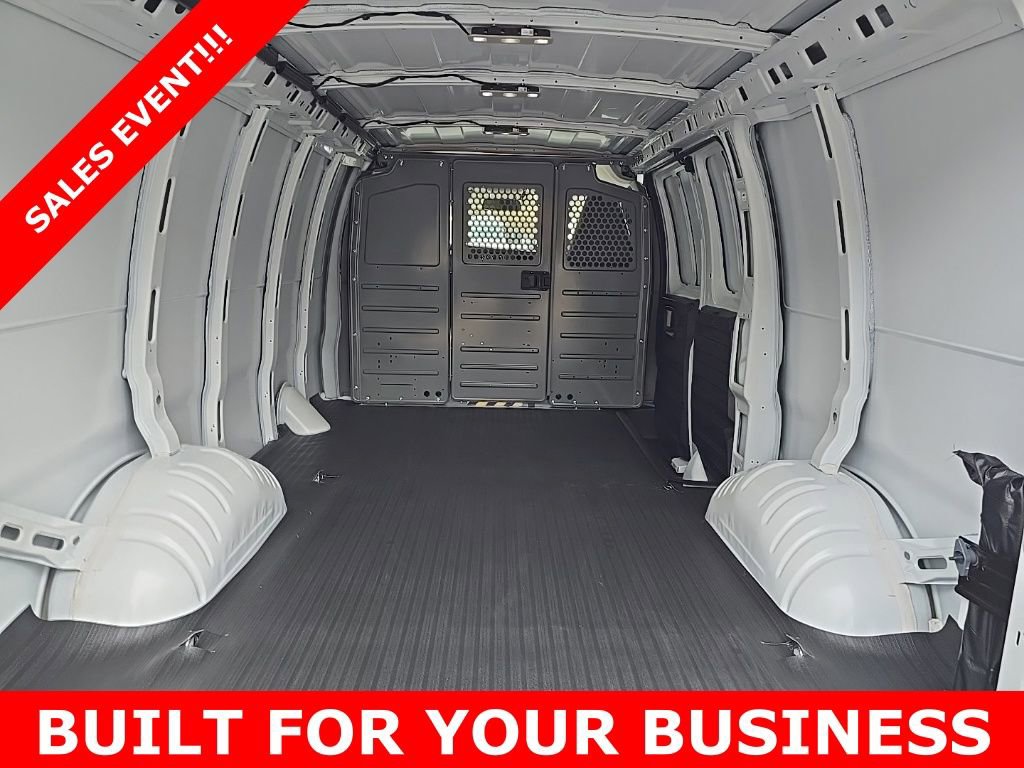 New 2025 Chevrolet Express 2500 w/ Driver Convenience Package image 4