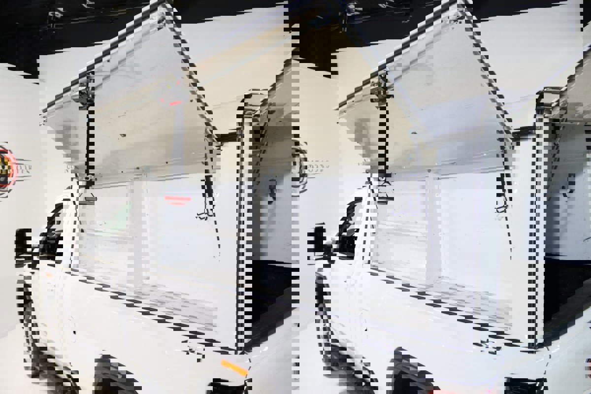 Used 2025 GMC Sierra 2500 SLE w/ SLE Convenience Package image 25