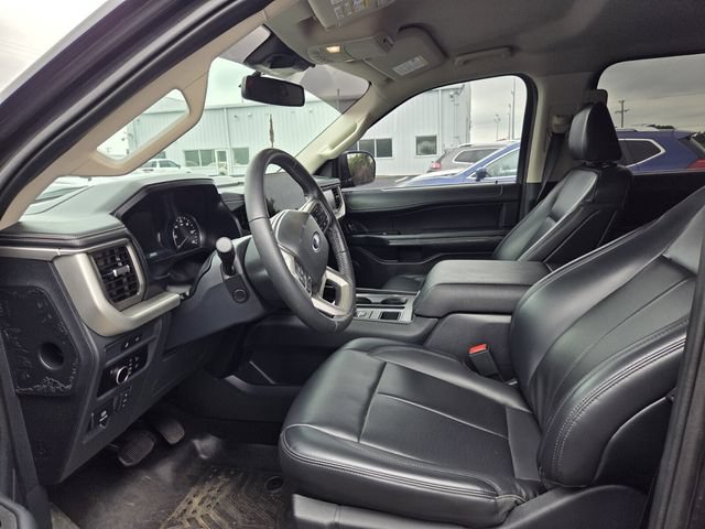 Used 2024 Ford Expedition XLT RWD image 8