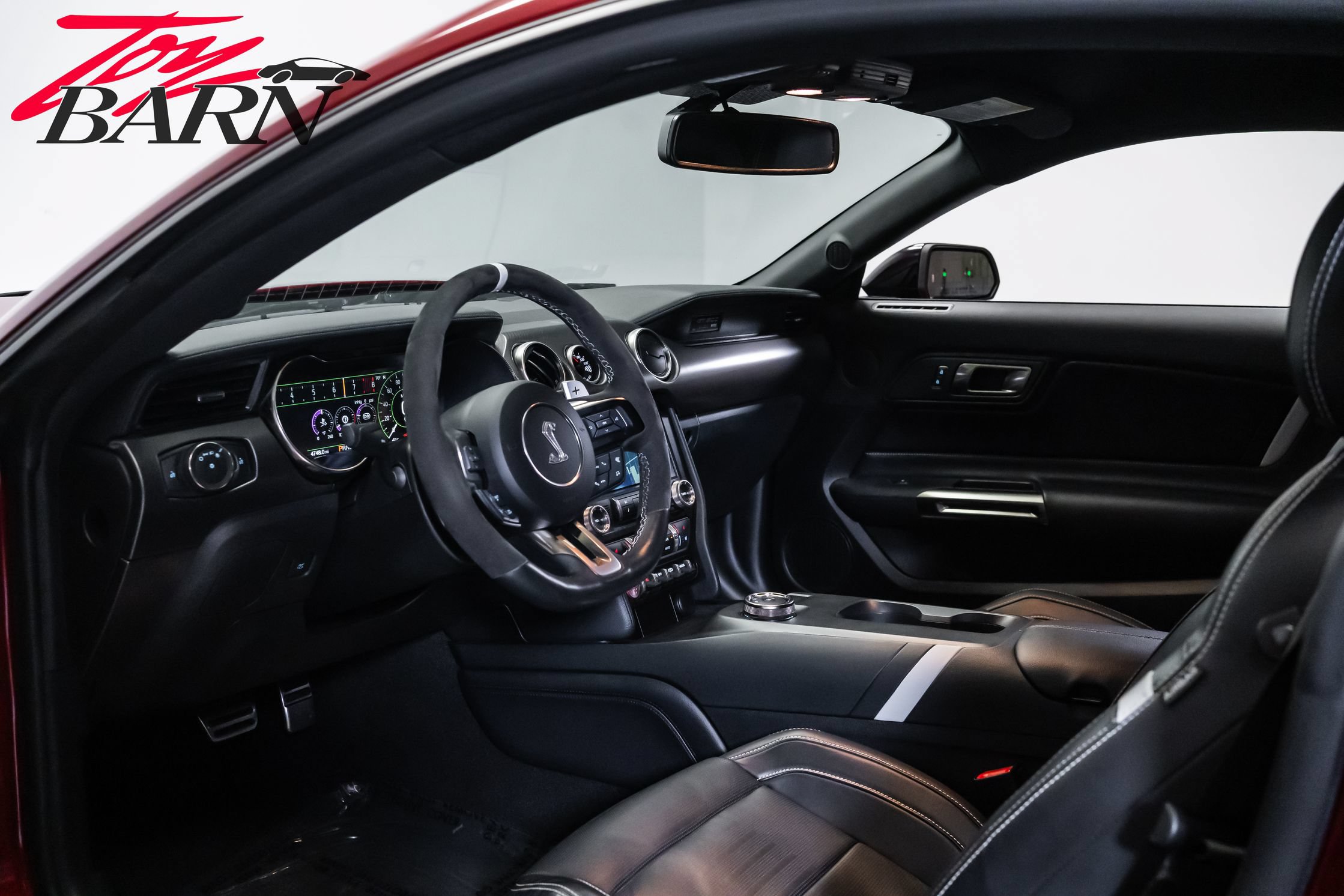 Used 2021 Ford Mustang Shelby GT500 w/ Technology Package RWD image 42