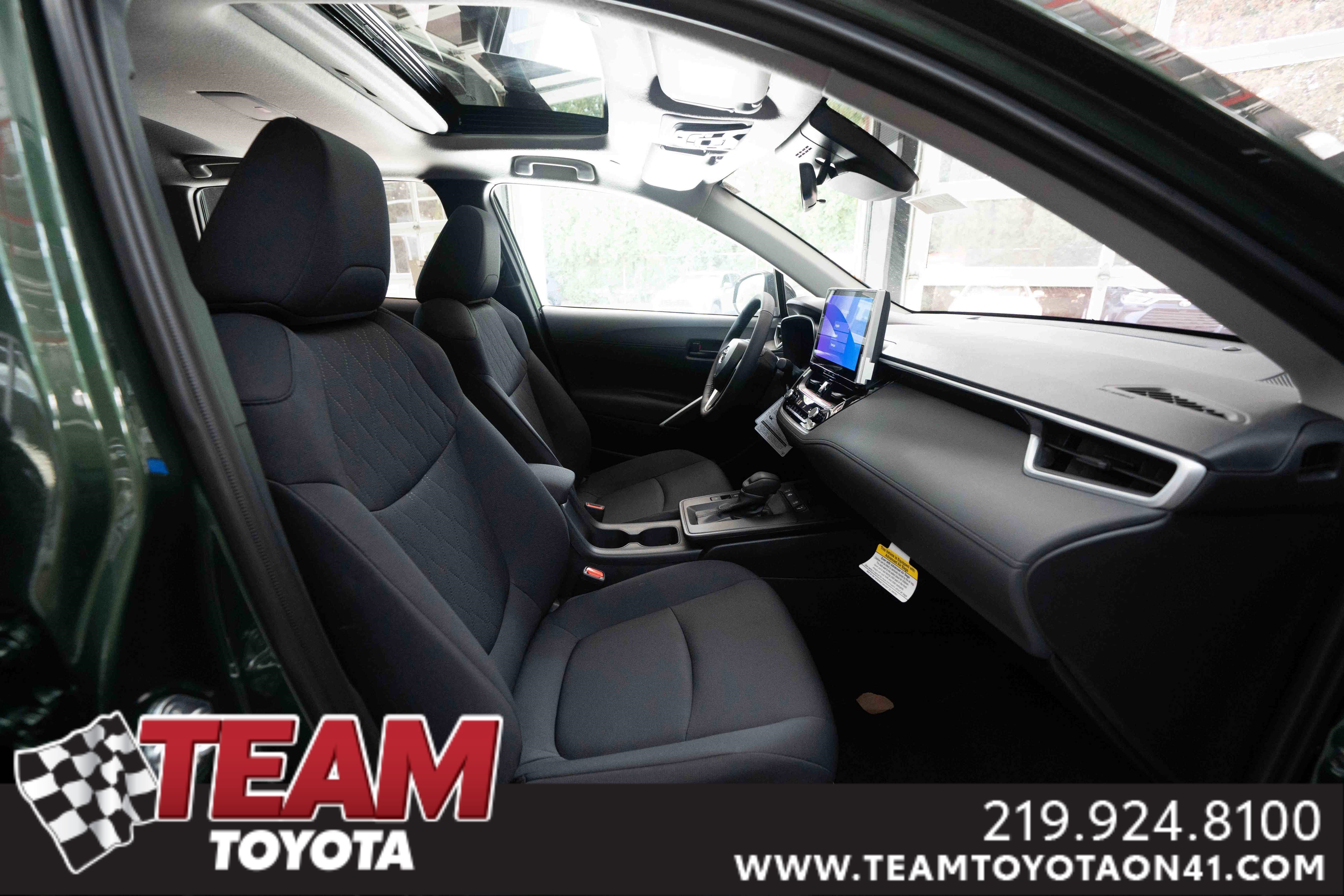 New 2026 Toyota Corolla Cross LE w/ Moonroof Package image 27