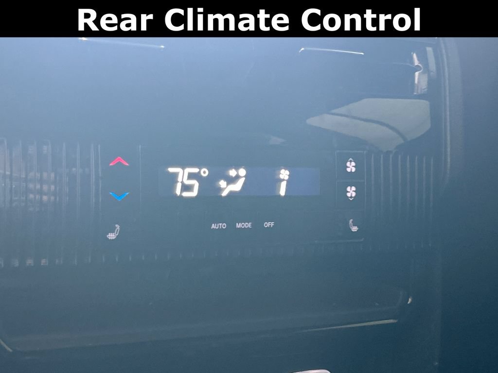 Used 2024 Jeep Wagoneer Series II AWD/4WD image 42