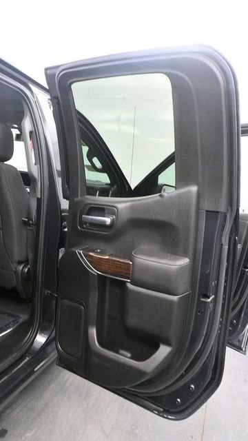 Used 2020 GMC Sierra 1500 Elevation w/ Elevation Value Package AWD/4WD image 11