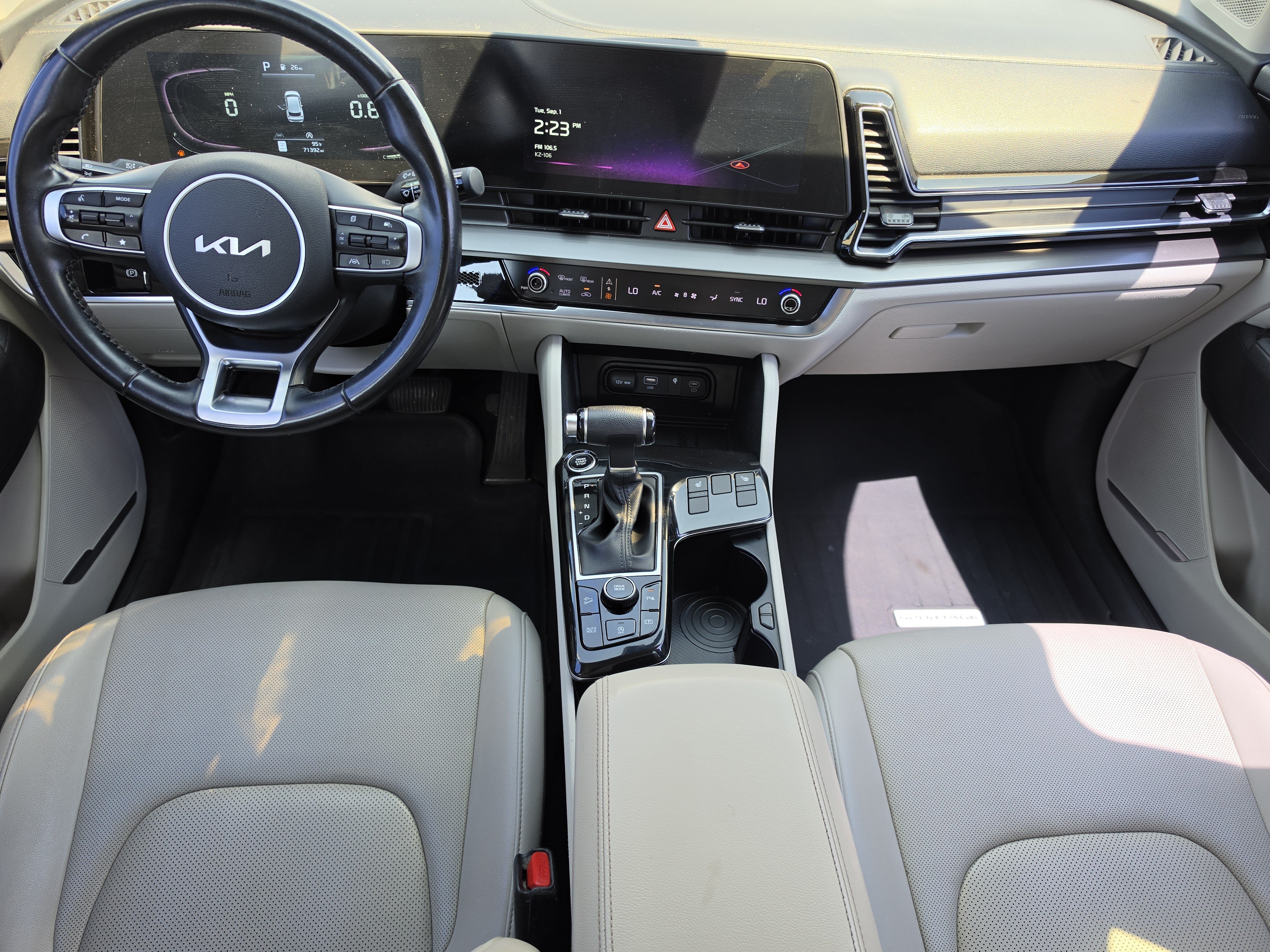 Used 2023 Kia Sportage EX FWD image 8