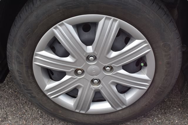 Used 2022 Kia Rio S FWD image 36