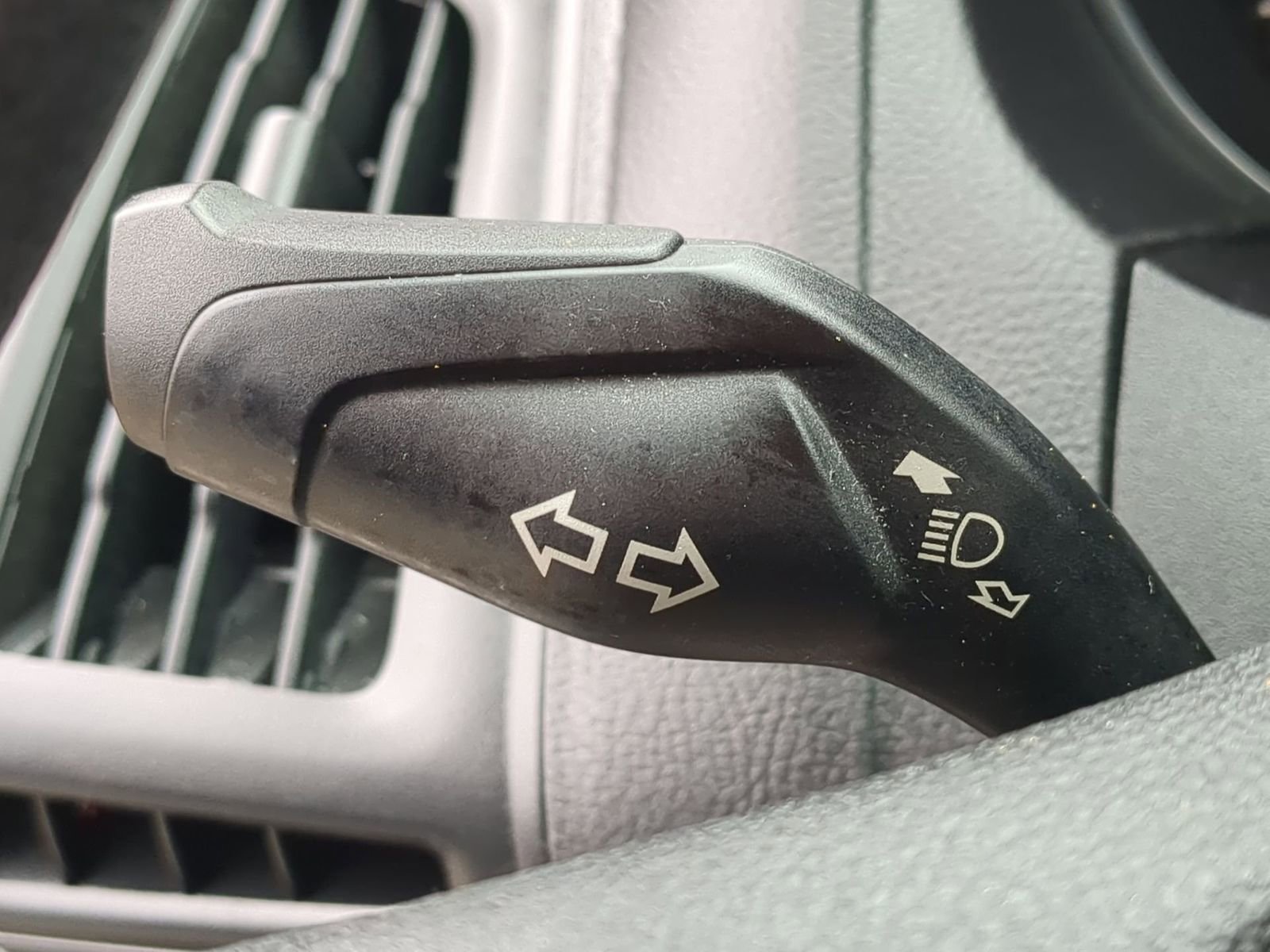 Used 2017 Ford Focus SE image 27