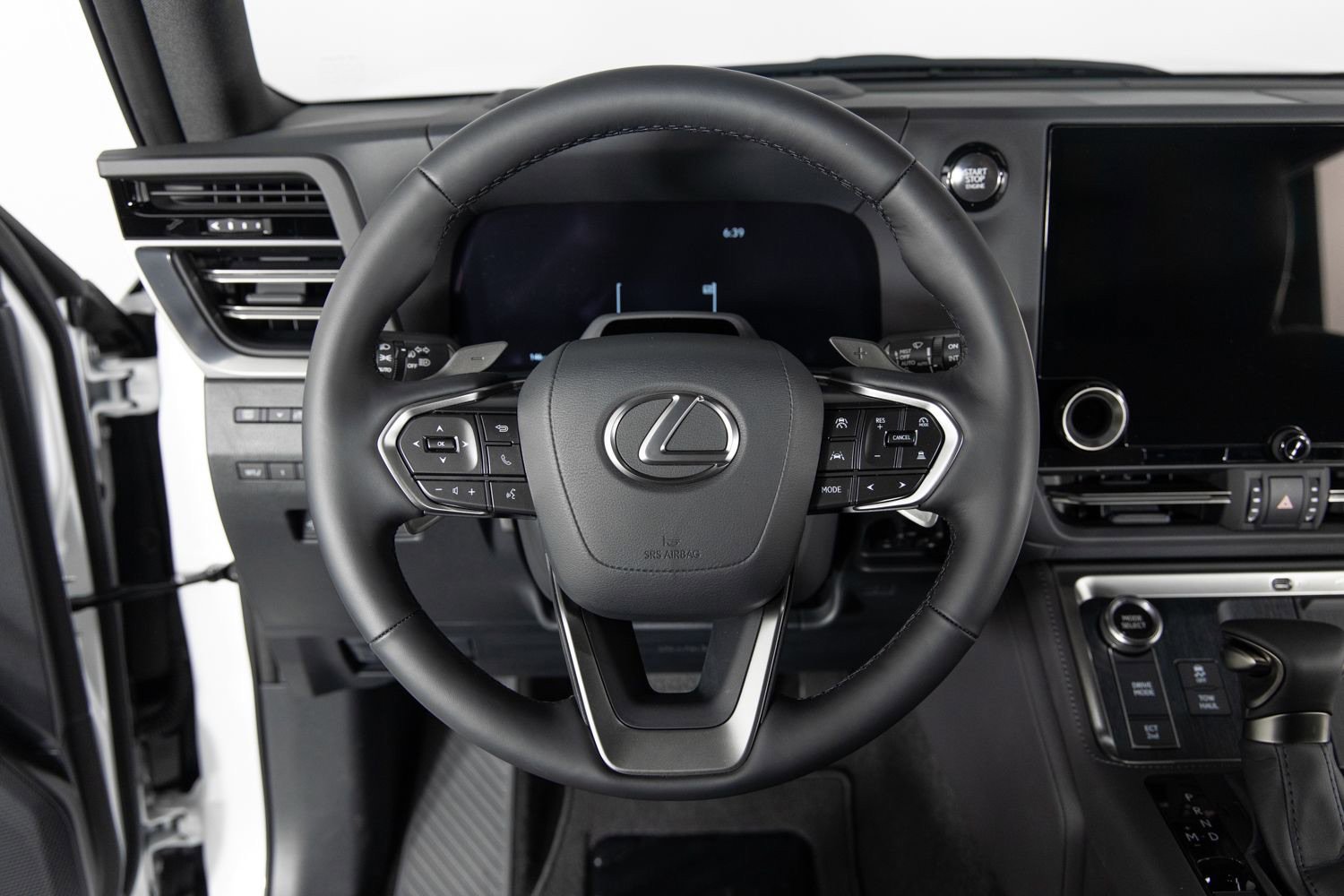 Used 2025 Lexus GX 550 AWD/4WD image 23
