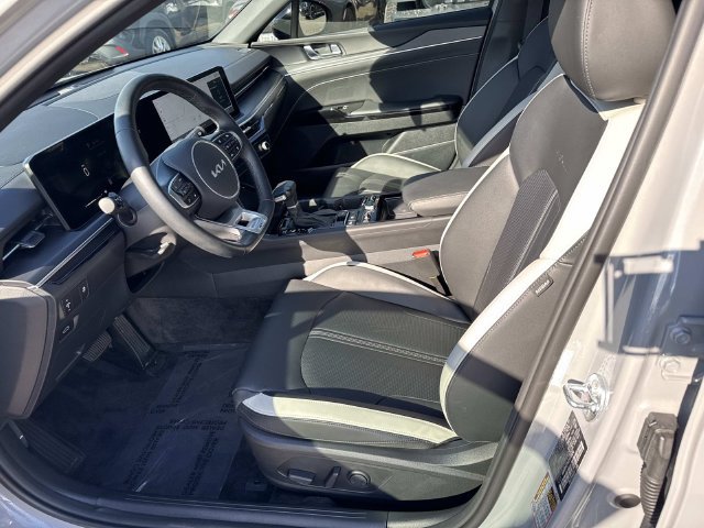 Used 2025 Kia K5 GT-Line AWD/4WD image 14