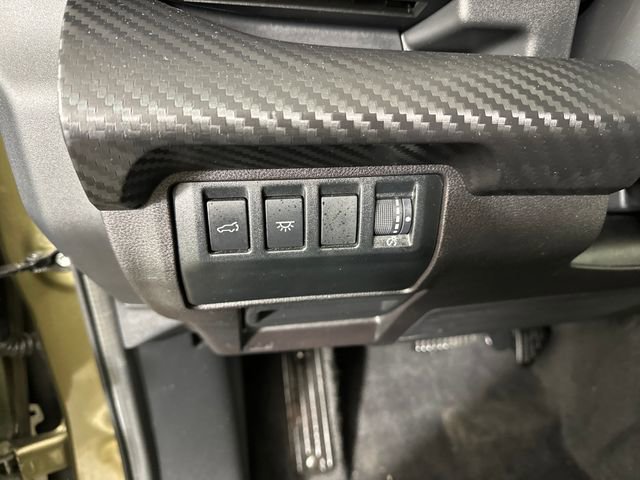 Used 2023 Subaru Ascent Premium w/ Convenience Package image 19