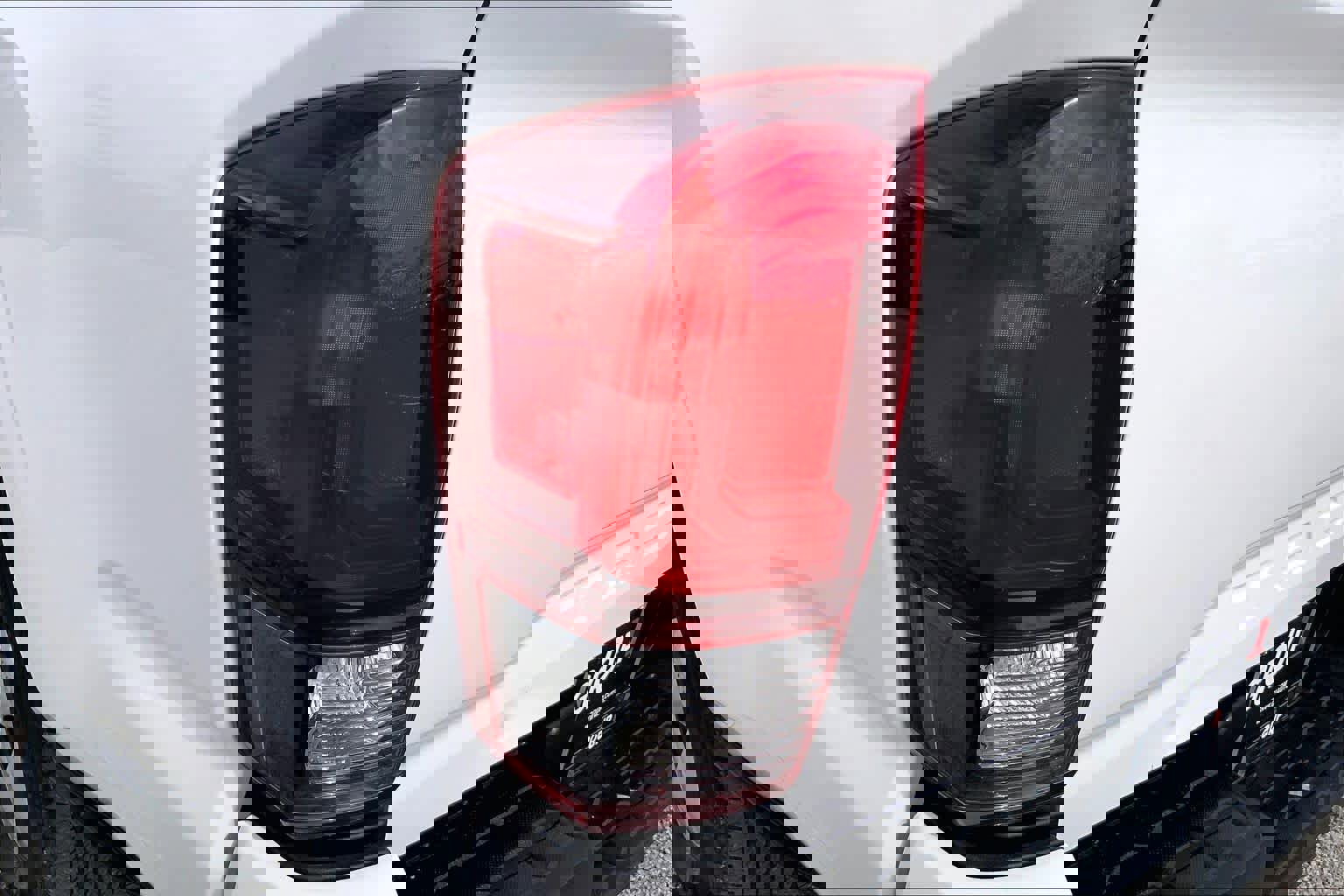 Used 2019 Toyota Tacoma SR RWD image 28