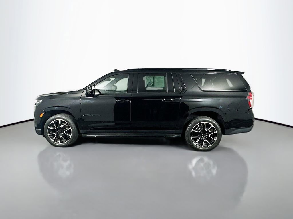 Used 2021 Chevrolet Suburban RST w/ Luxury Package image 4