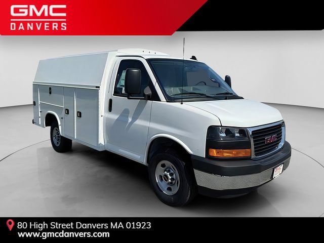 New 2025 GMC Savana 3500 w/ Power Convenience Package