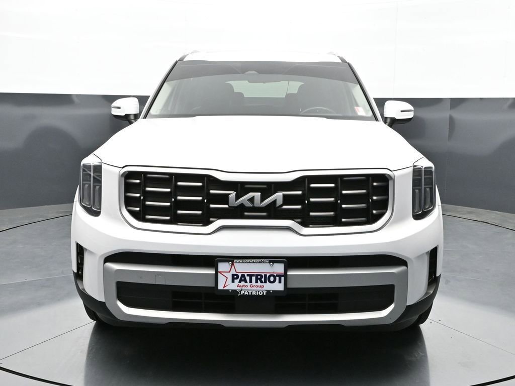Used 2025 Kia Telluride S image 6