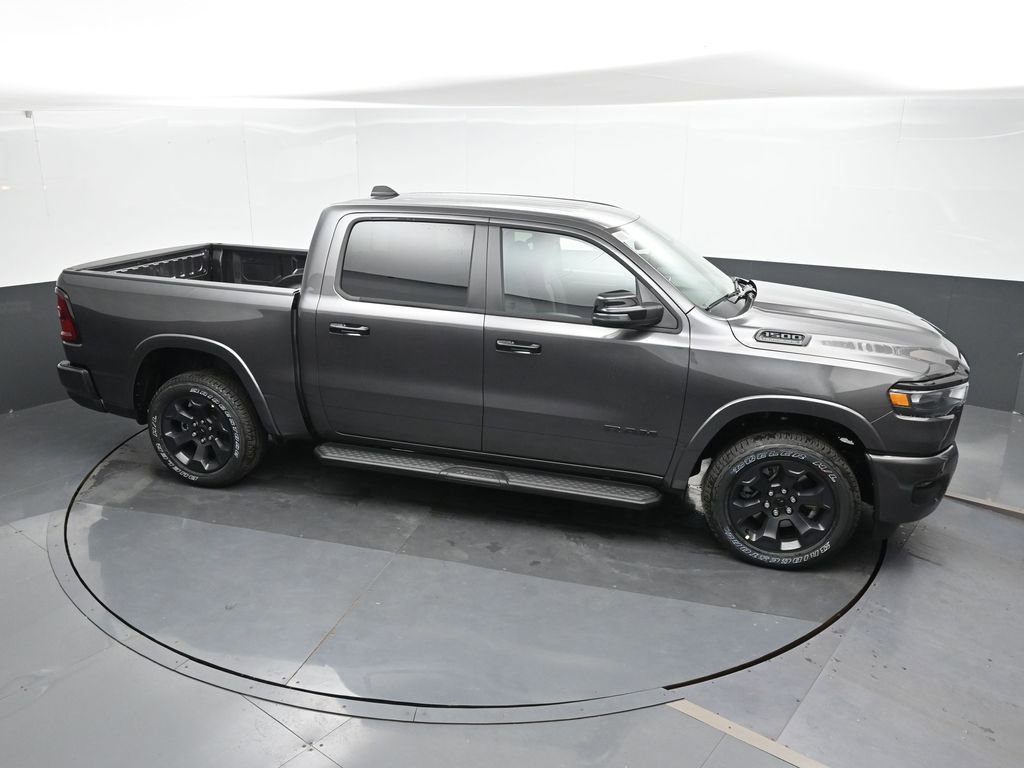 New 2026 RAM 1500 4x4 Crew Cab image 38