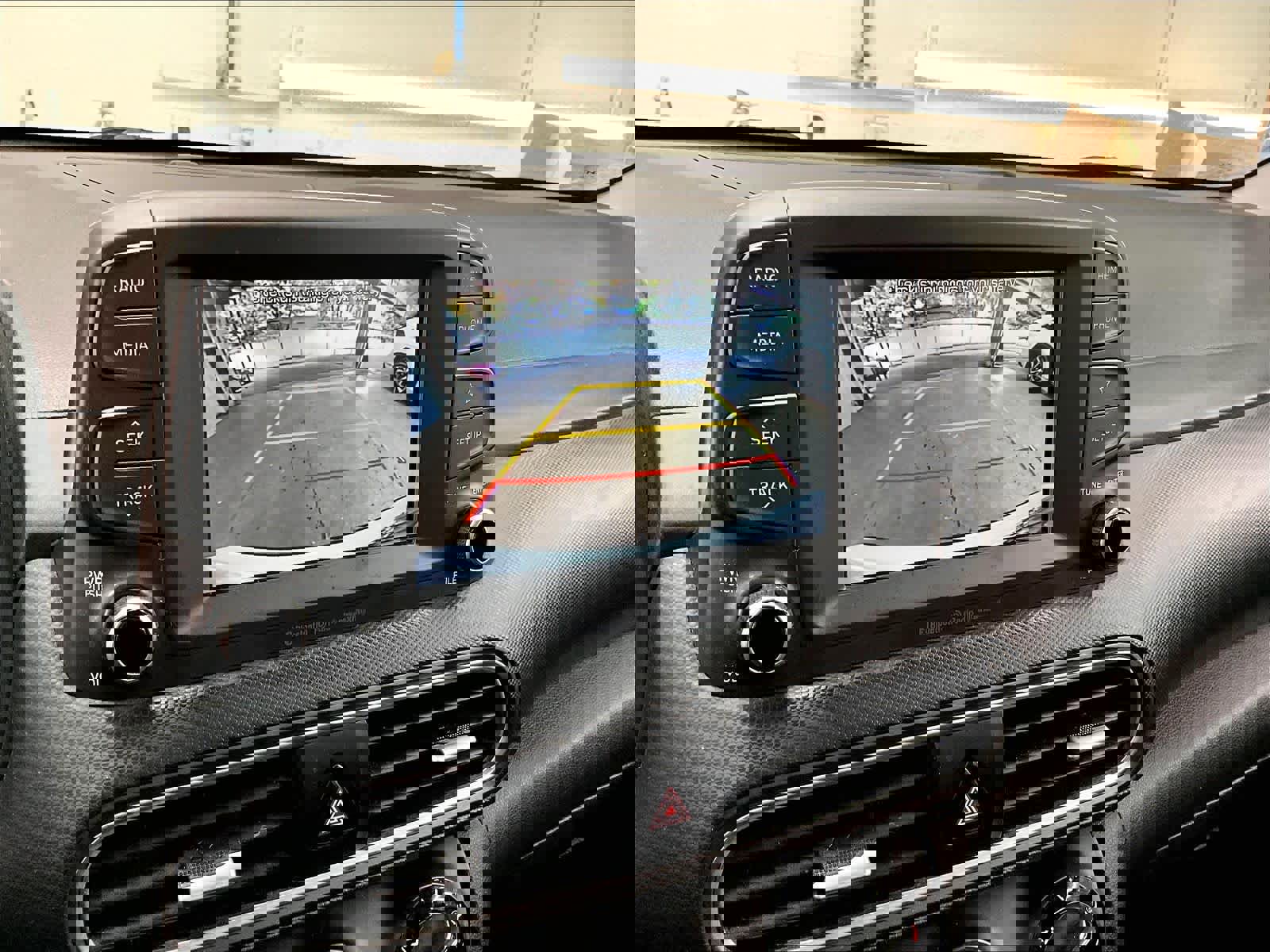 Used 2021 Hyundai Kona SEL image 23