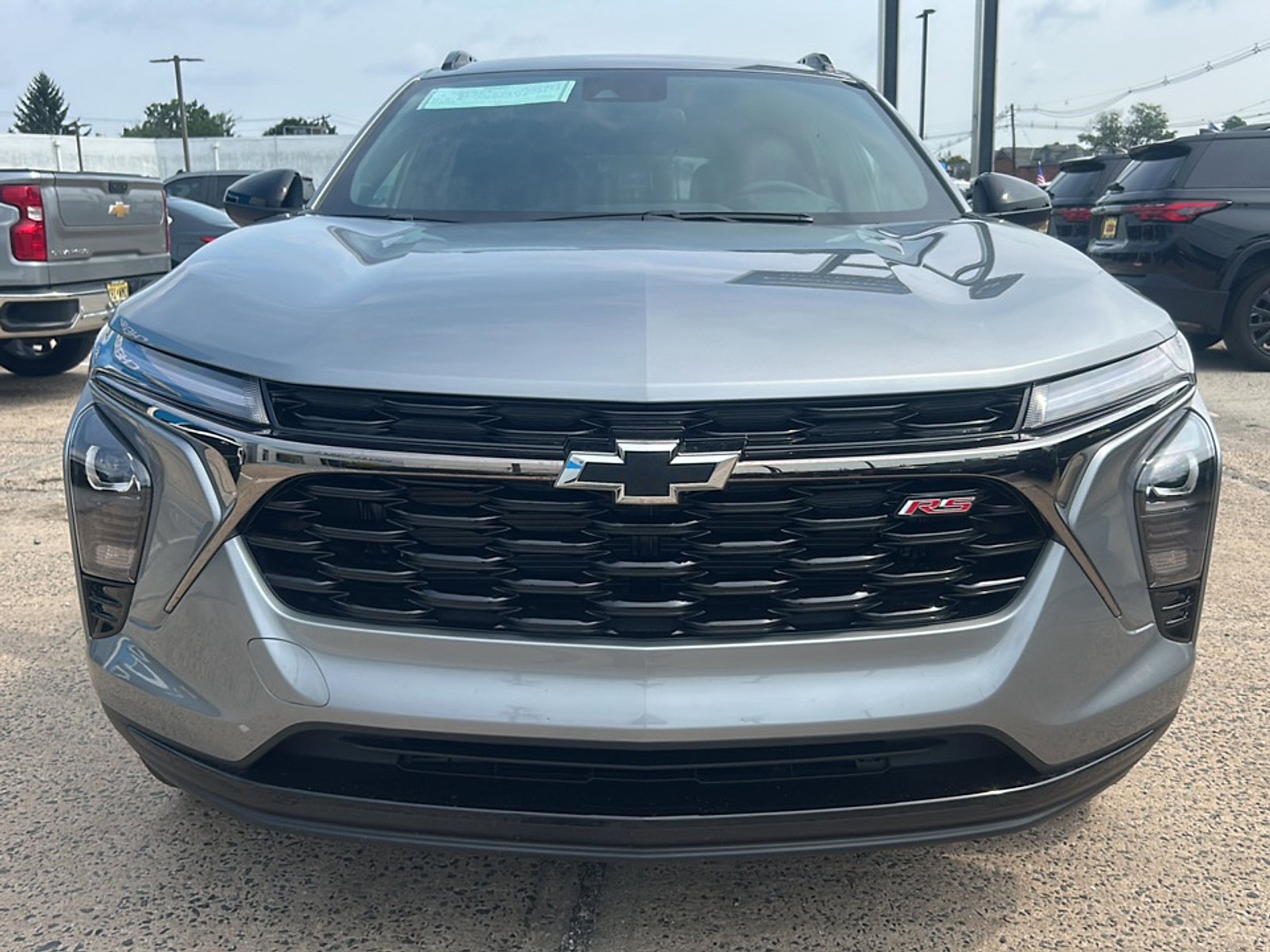 New 2026 Chevrolet Trax RS w/ Driver Confidence Package FWD image 3