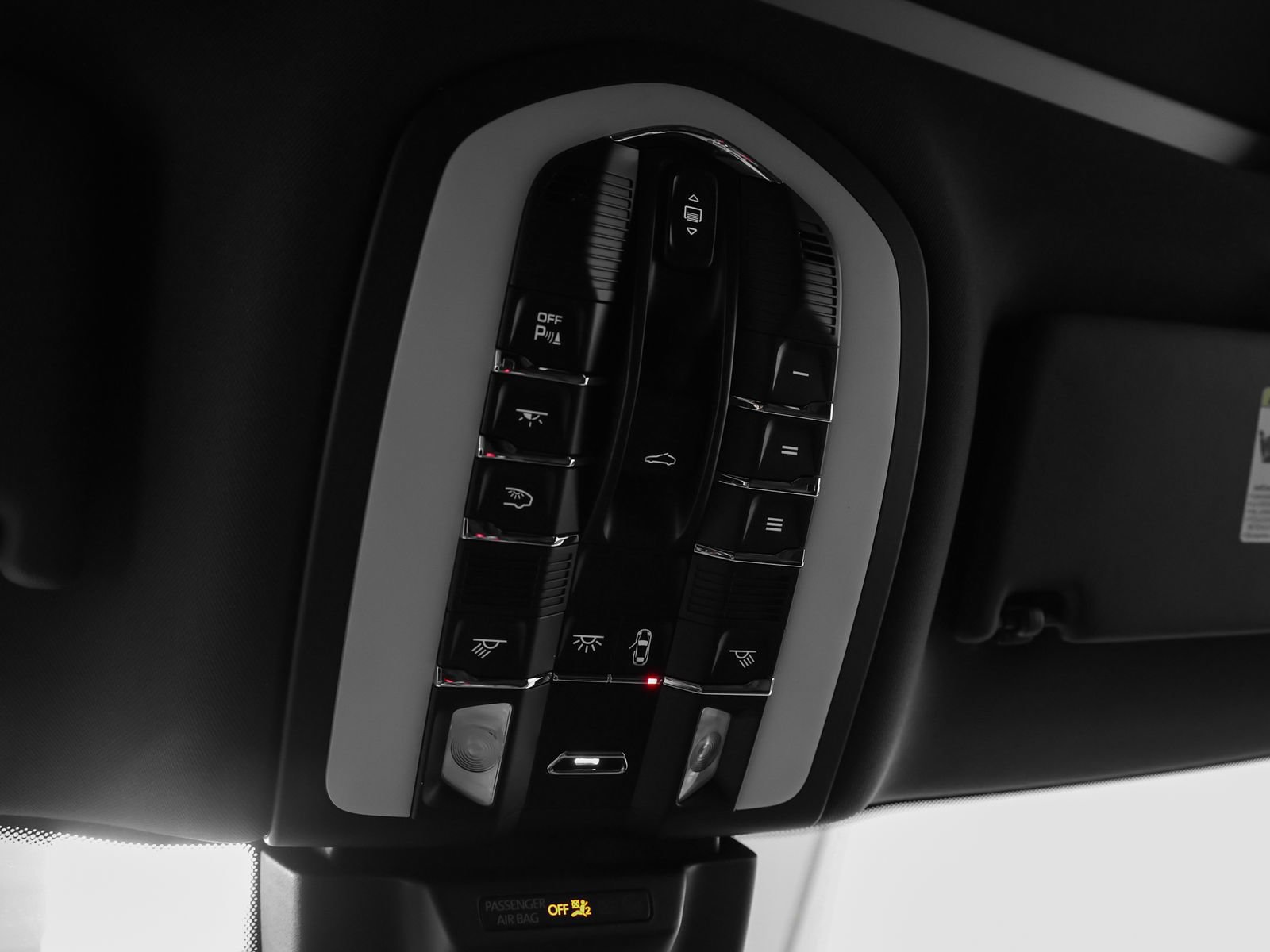 New 2026 Porsche Macan AWD/4WD image 36