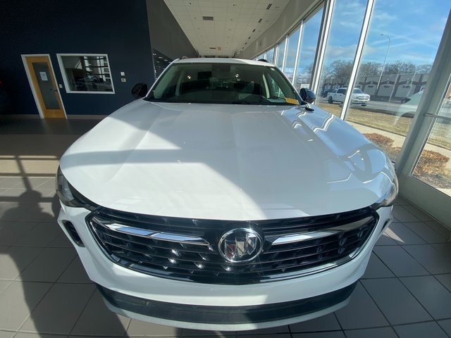 Used 2023 Buick Envision Essence w/ Sport Touring Package image 3